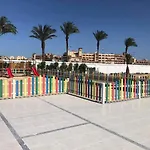 Scandic Resort -2 Bedroom Flat With Private Beach